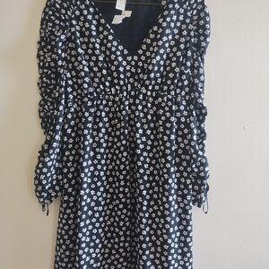 Elegant Floral Long Sleeve Dress in Black and White